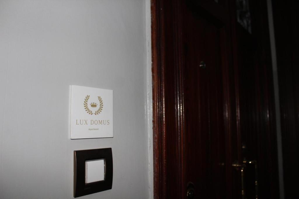 Lux Domus Apartment บารี ภายนอก รูปภาพ